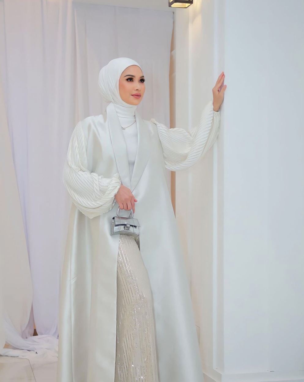 anzalna nasir ingatkan suami tak payah sibuk beristeri dua, “i pun you tak boleh handle!”