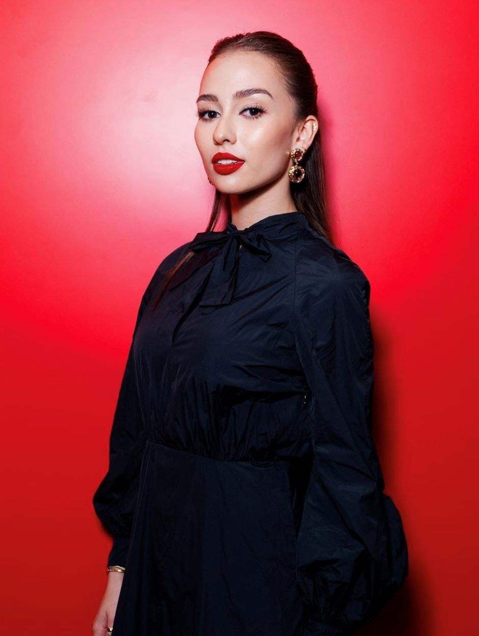 “saya tiada masa untuk cinta, saya masih muda,” – anna jobling