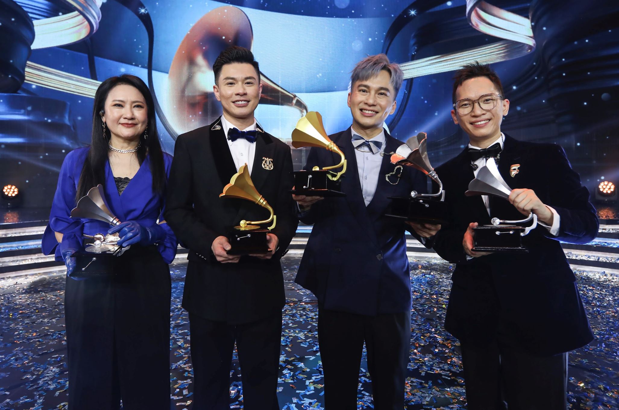 《astro 经典名曲歌唱大赛 2023》破天荒迎来双冠军！