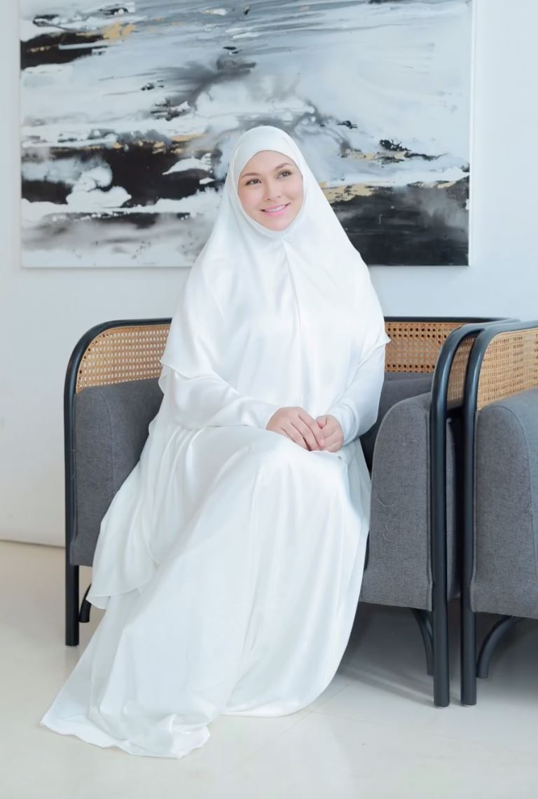 mona allen dan pekin ibrahim bakal timang anak kedua, “jangan tanya tau kenapa sis gemok..”