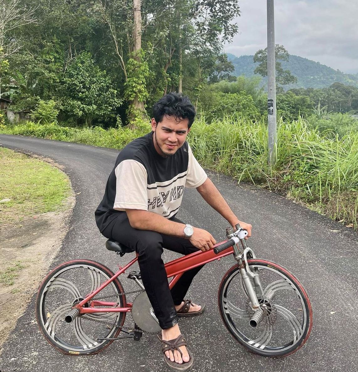 “jangan sebab satu kesilapan dia buat, semua kebaikan dia kita tak nampak,” – hafidz roshdi