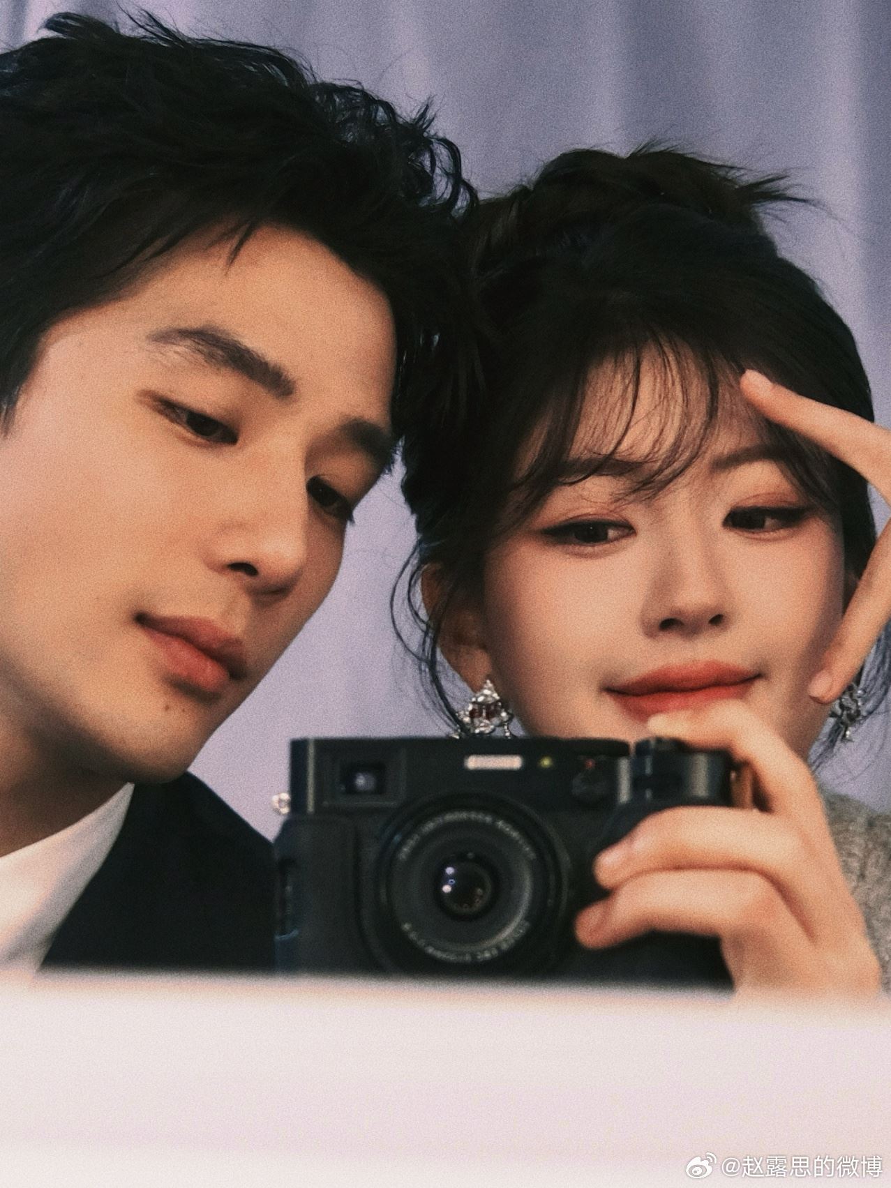 赵露思自曝剪短发原因❗玩笑哭喊要封心锁爱❤️‍🩹