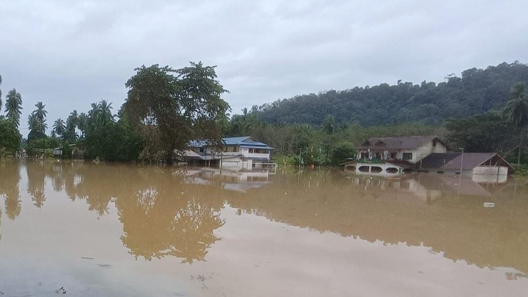 kini lebih 28 ribu mangsa banjir di lima negeri seluruh negara, kelantan paling ramai