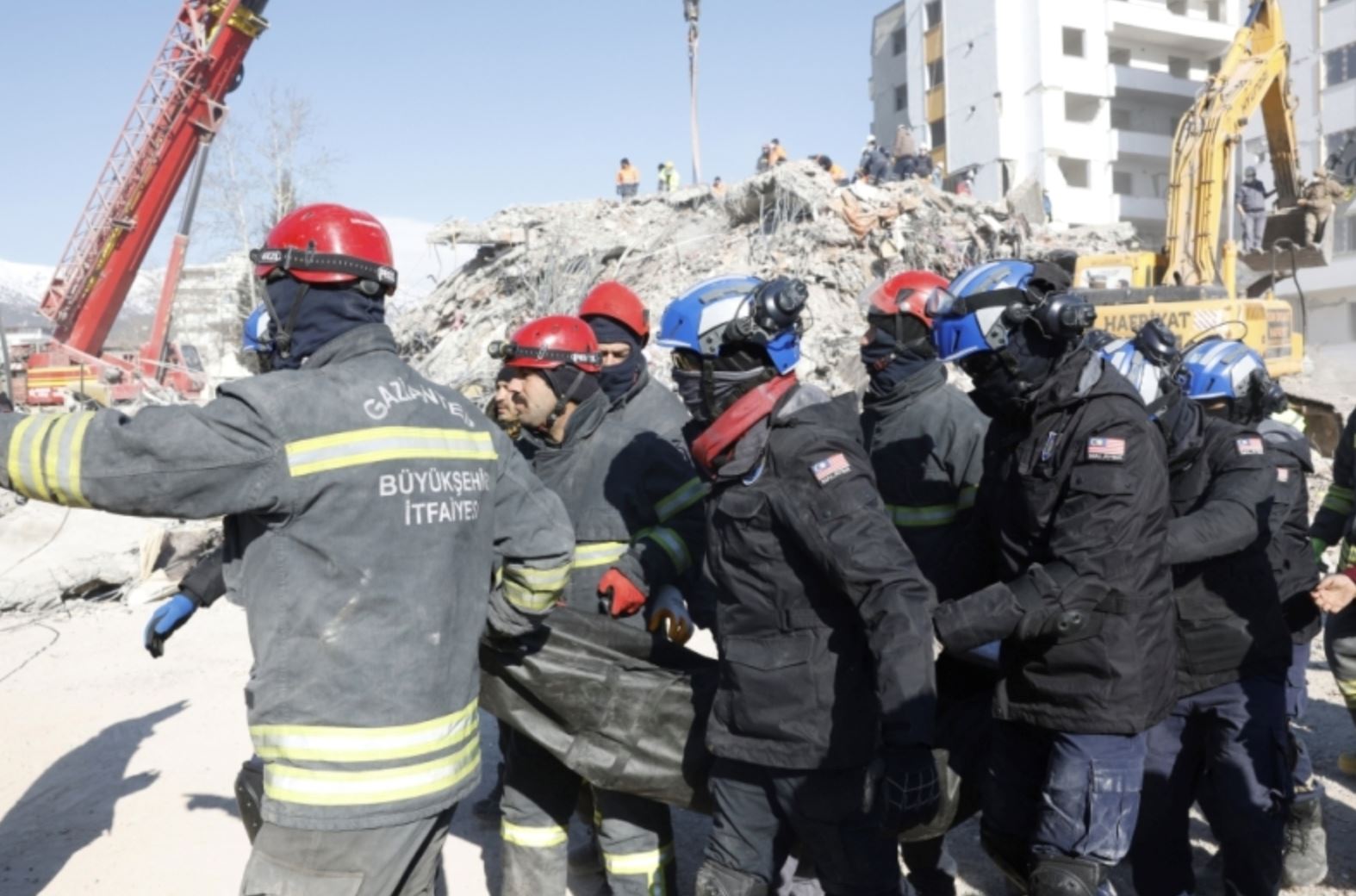 malaysian rescue team finds six bodies of earthquake victims in turkiye