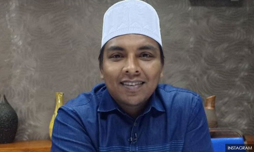 jiran kata ali puteh ada dalam rumah masa hidayah datang, “fitnah makin besar..”