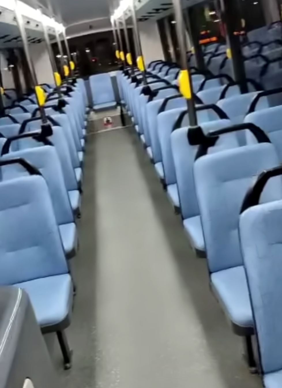 pemandu bas nampak kelibat ‘individu’ dalam kamera tapi realitinya tiada siapa