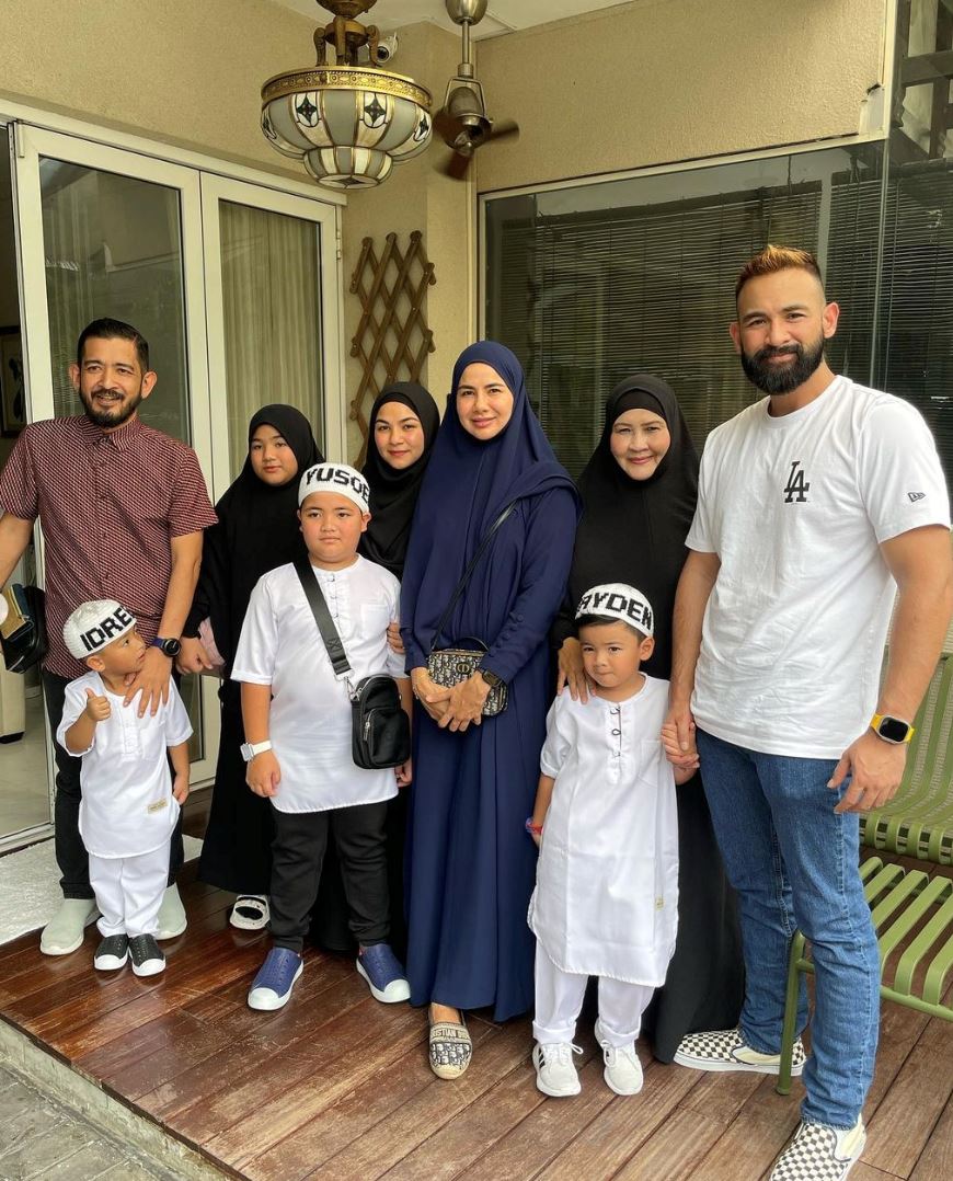 noor nabila padam gambar kahwin, engku emran delete akaun instagram?