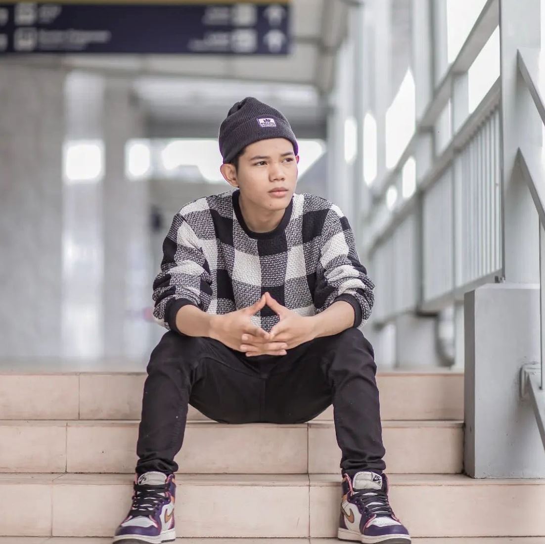 penyanyi, tegar dakwa anak dengan bekas isteri bukan anaknya