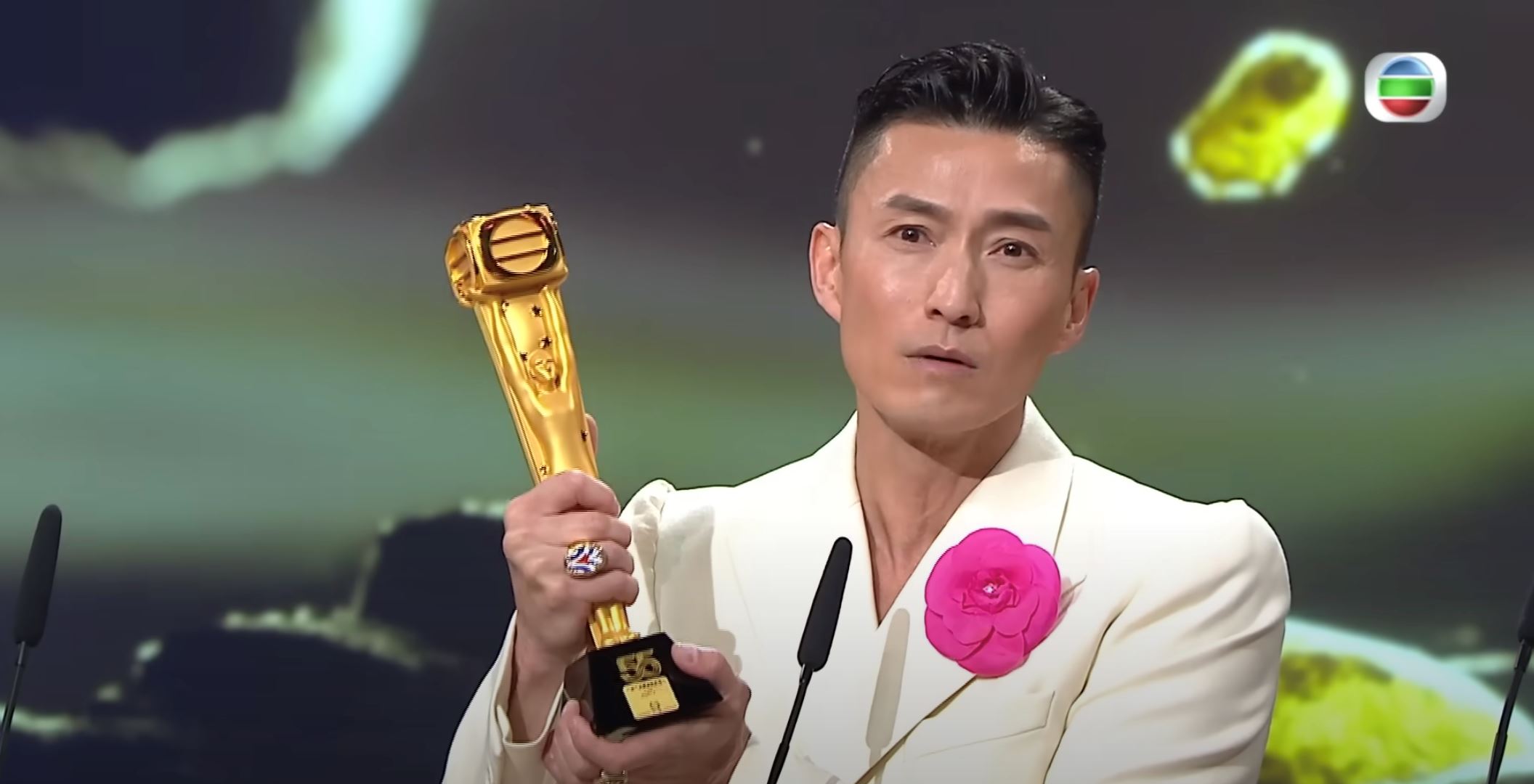 🌟《万千星辉》入行30年首夺视帝❗️陈山聪从tvb最低职位熬出头🔥