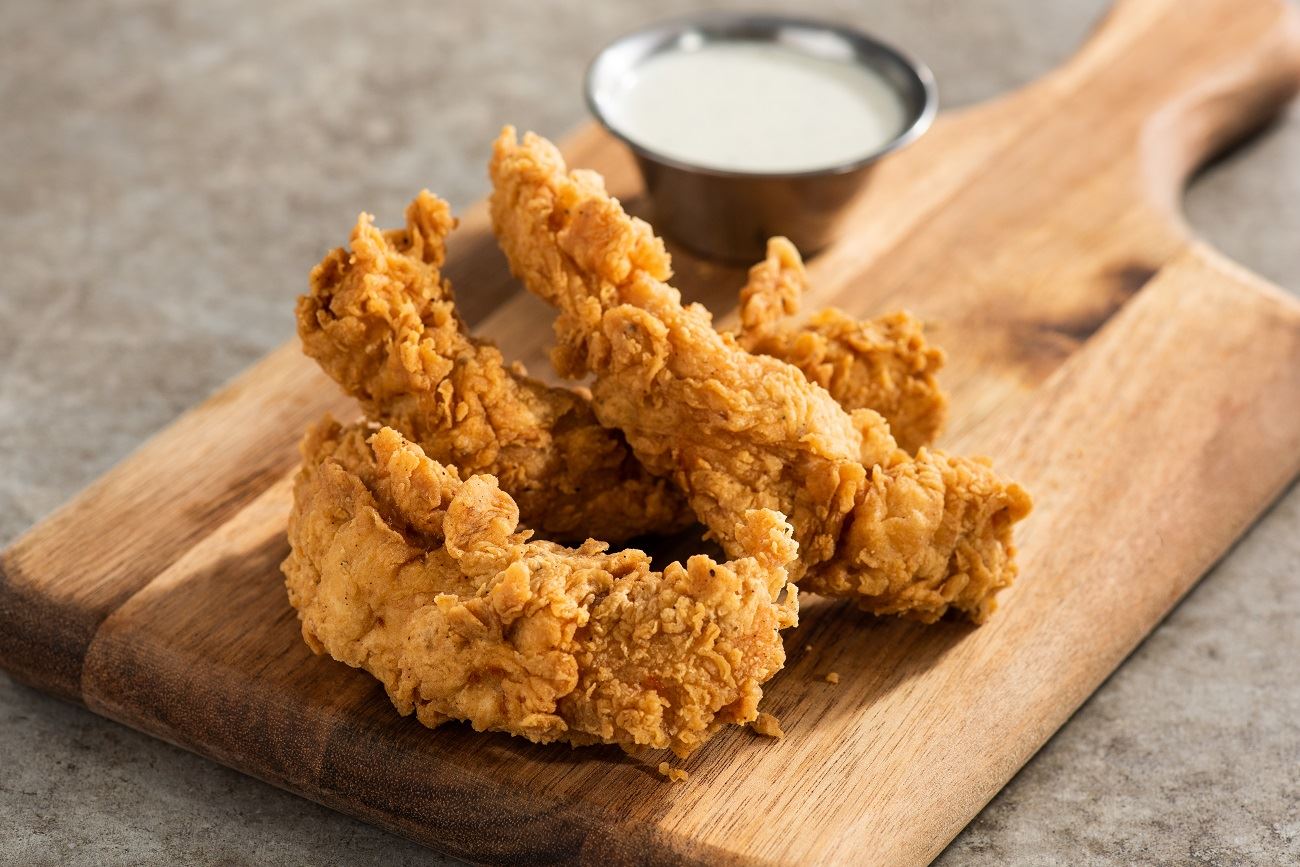 country fried crispy chicken crispers for kids at chili's