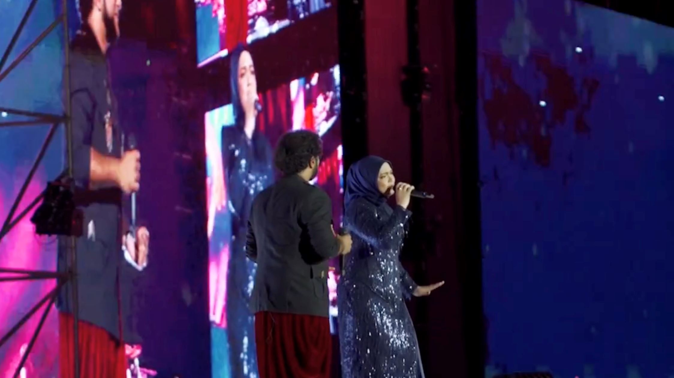 “meremang bulu roma, menitis air mata,” peminat salute siti nurhaliza nyanyi lagu tamil