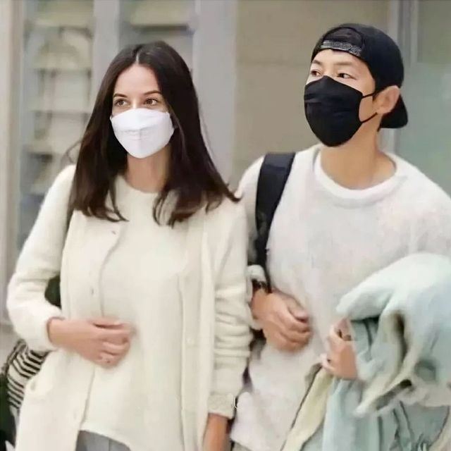 宋仲基宣布再婚荣升当爸！