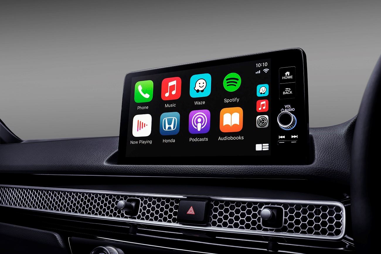 Honda 9” Advanced Display Audio and Honeycomb Grille Panel