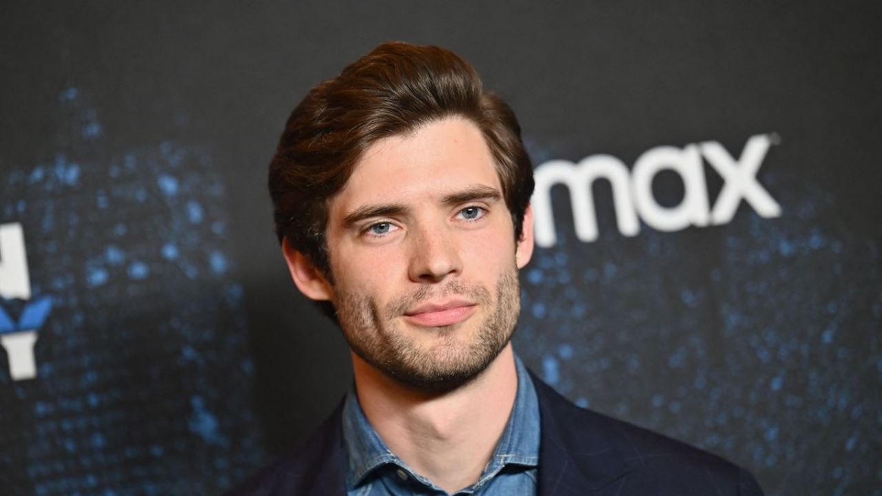 dc dah jumpa super-man baru, “selamat tinggal henry cavill, hi david corenswet,”