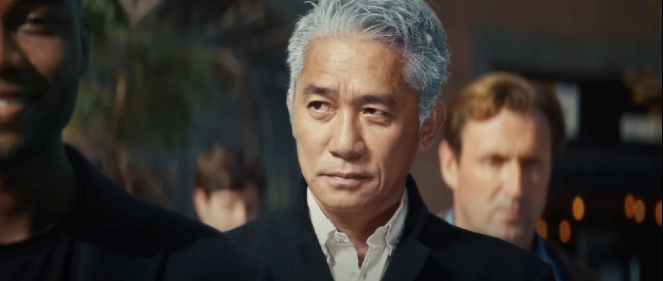 🌟【影片】梁朝伟惊喜出演newjeans新歌mv❗️头发全白超有型