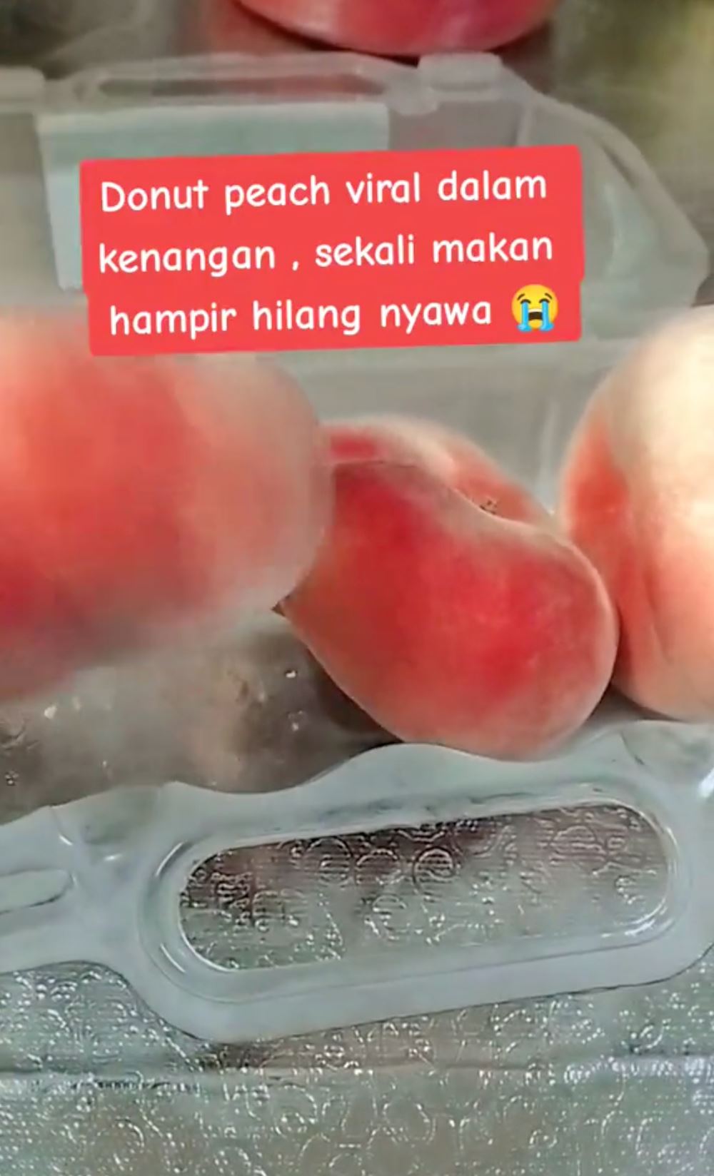 wanita ini hampir hilang nyawa lepas makan donut peach viral