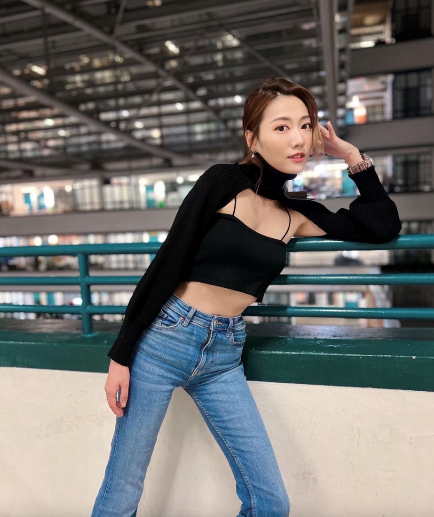 🌟《灵戏逼人》阮嘉敏娇羞样惹人爱❗️曾跻身港姐十强⚠️自己当老板开店