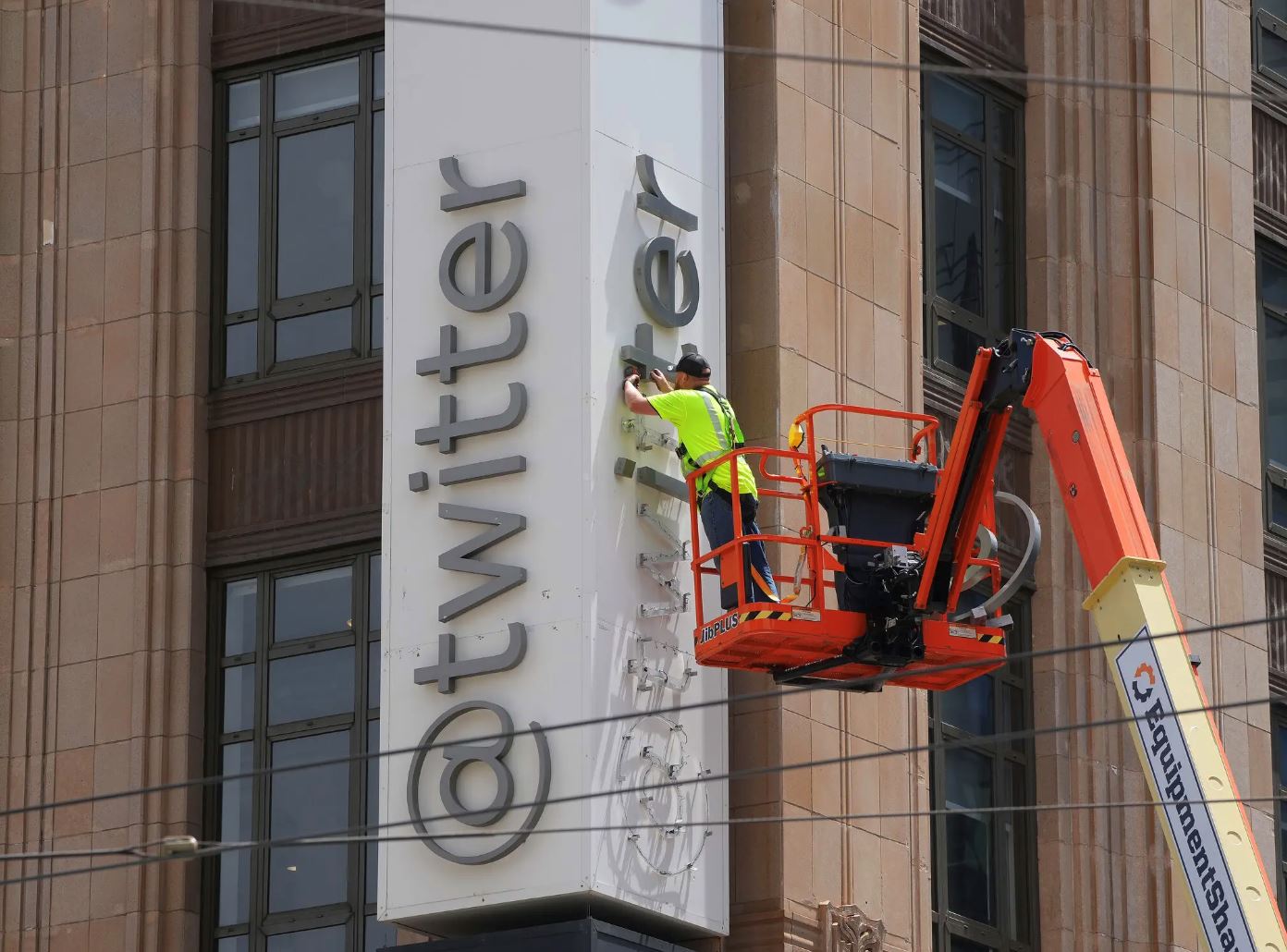 twitter kini tukar nama tapi meta dah pegang hak cipta pada simbol x