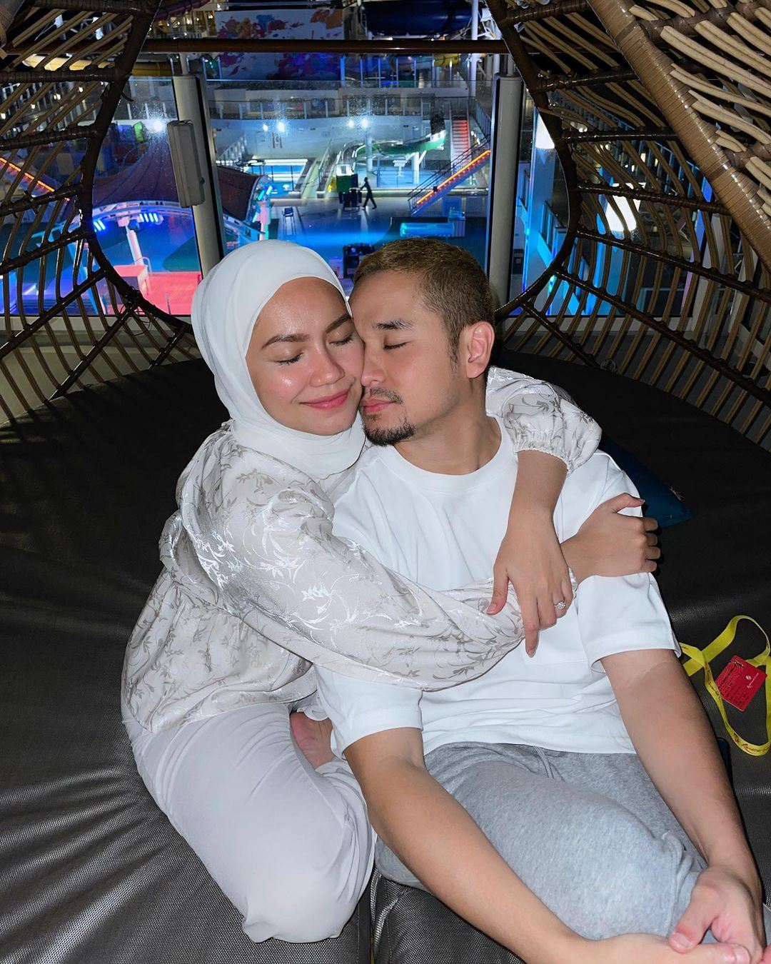 “tujuh tahun tiada anak, saya sabar tahan mulut orang,” - aprena manrose