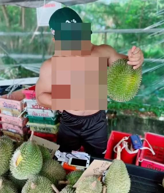 penjual durian sado tak pakai baju dekat terengganu ditegur jabatan agama