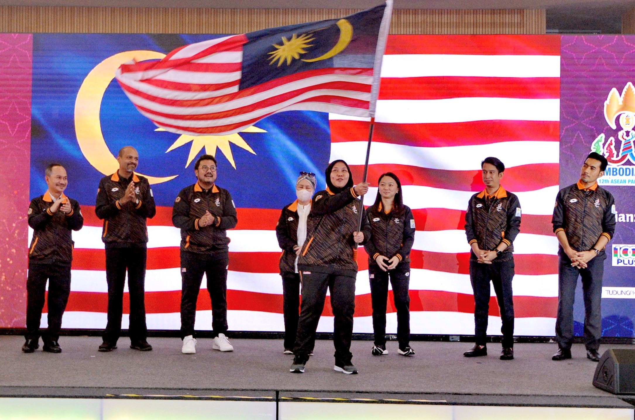 malaysia surpasses target with 33 gold medals at asean para games on fourth day of competition