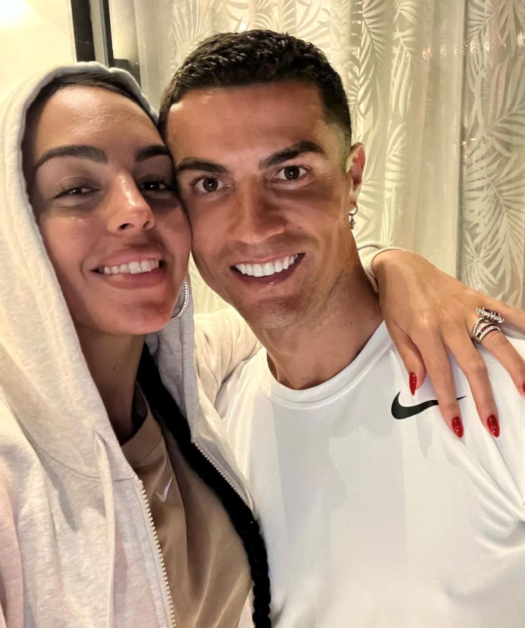 cristiano ronaldo akan bayar lebih rm500,000 sebulan jika putus dengan teman wanitanya