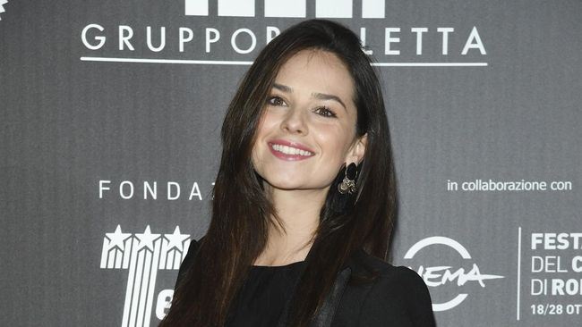 song joong-ki kini bergelar bapa, isteri berdarah inggeris selamat lahirkan anak lelaki