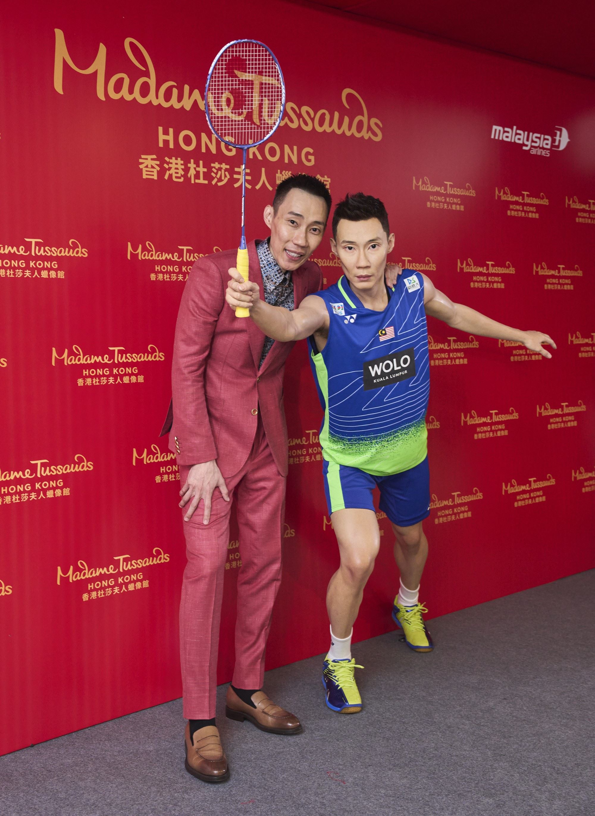 patung lilin lee chong wei bakal berlepas ke hong kong!