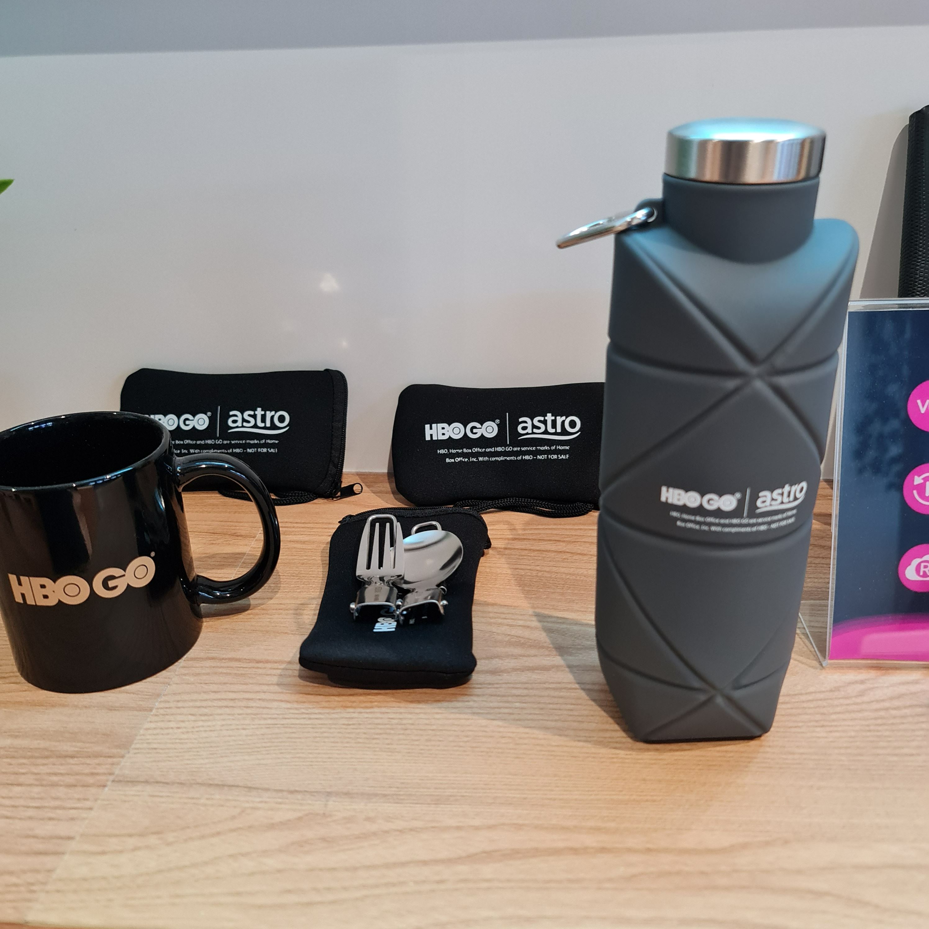 Astro’s TLOU experience store prizes and merch