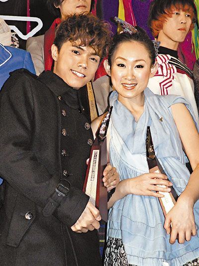 🌟细数8对你以为他们是情侣的最佳搭档❗️有种感情叫黄翠如、洪永城💗