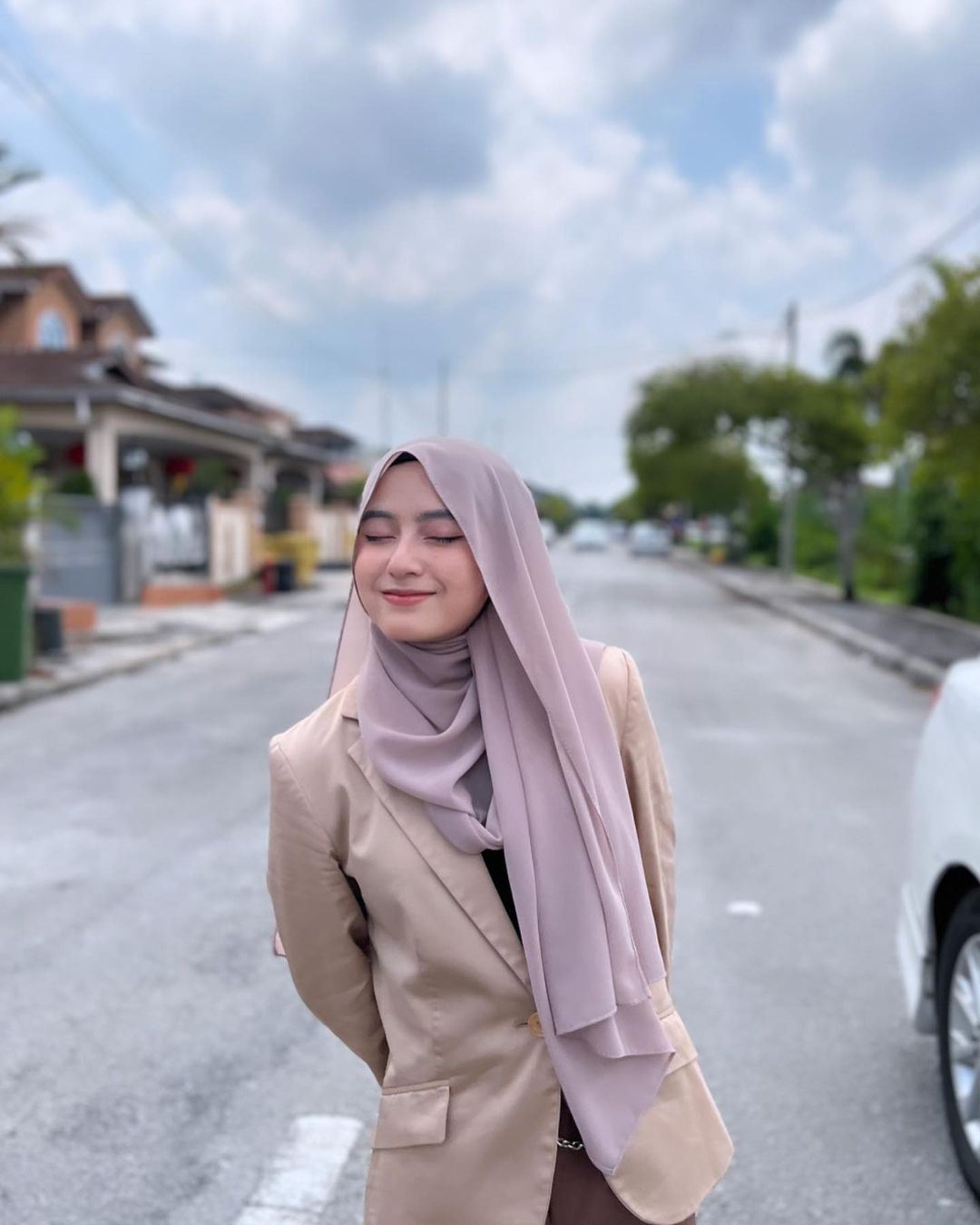 wajah dan tinggi macam kanak-kanak, mia sara akur kurang dapat job lakonan