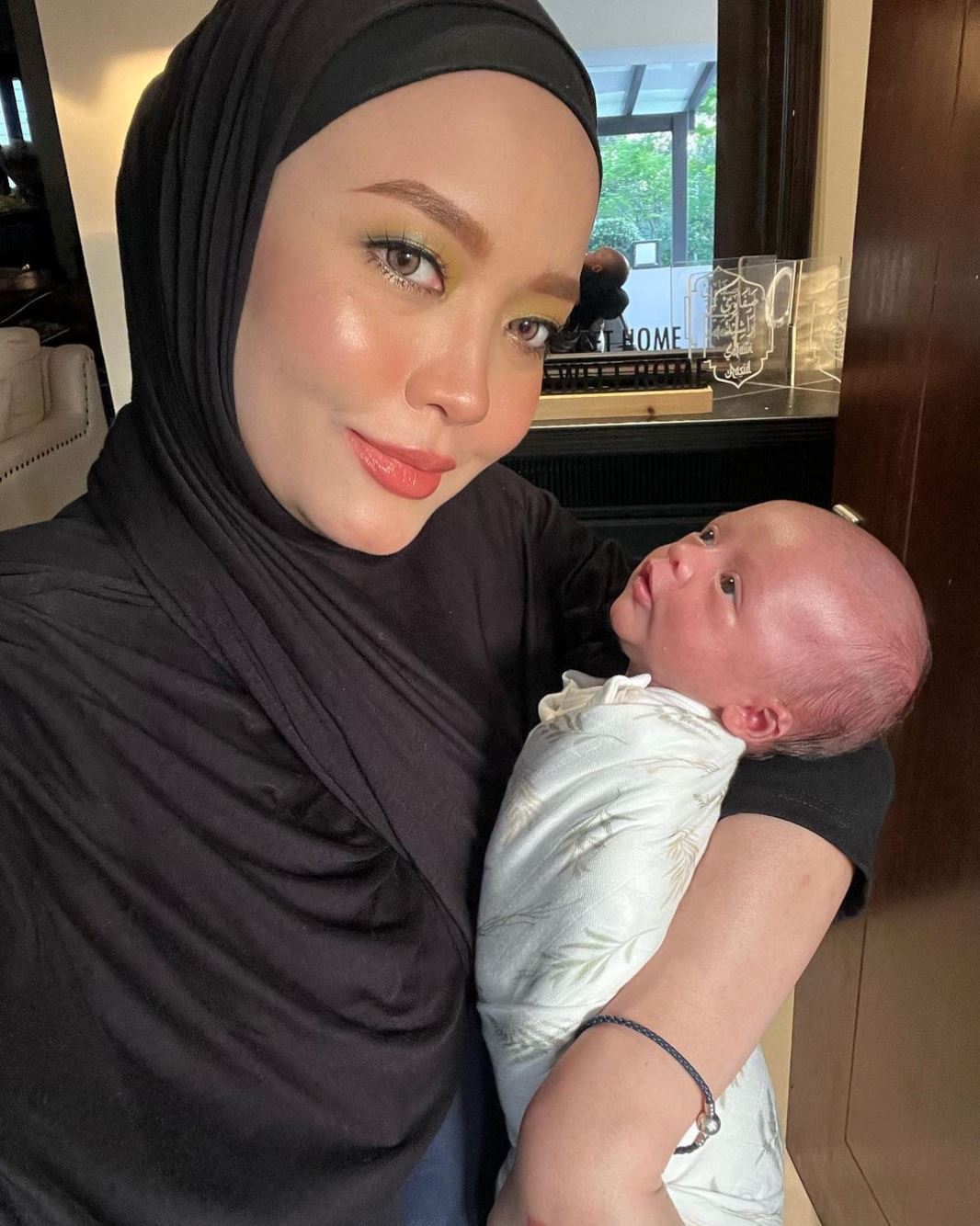 syifa melvin akui menangis tertekan uruskan anak lepas bergelar ibu