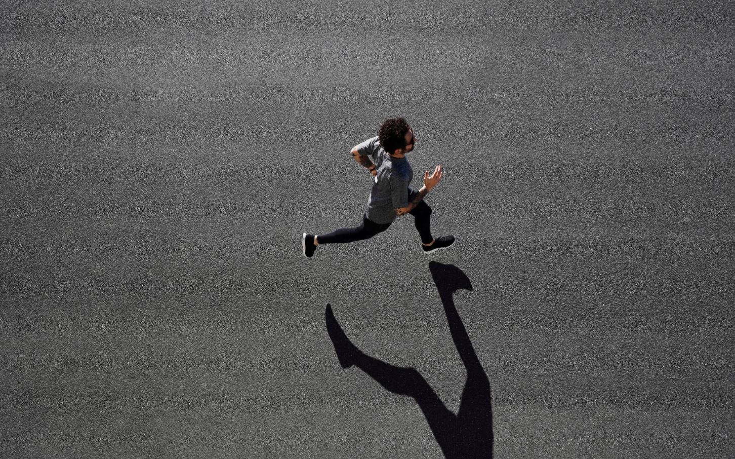 isteri tekad minta cerai sebab suami taksub berlari maraton