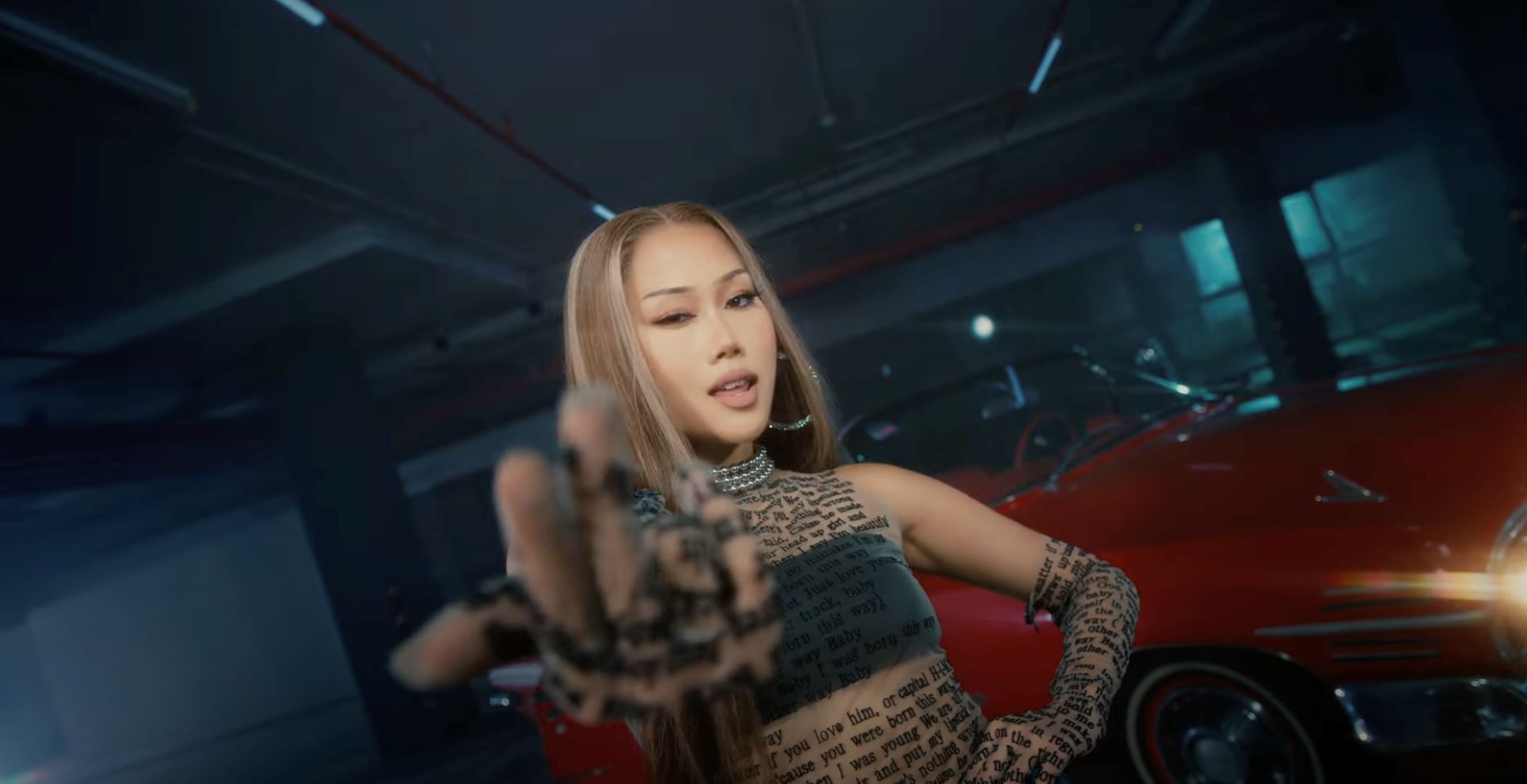 peluang tembus pasaran antarabangsa, dolla guna penerbit korea selatan untuk album sulung