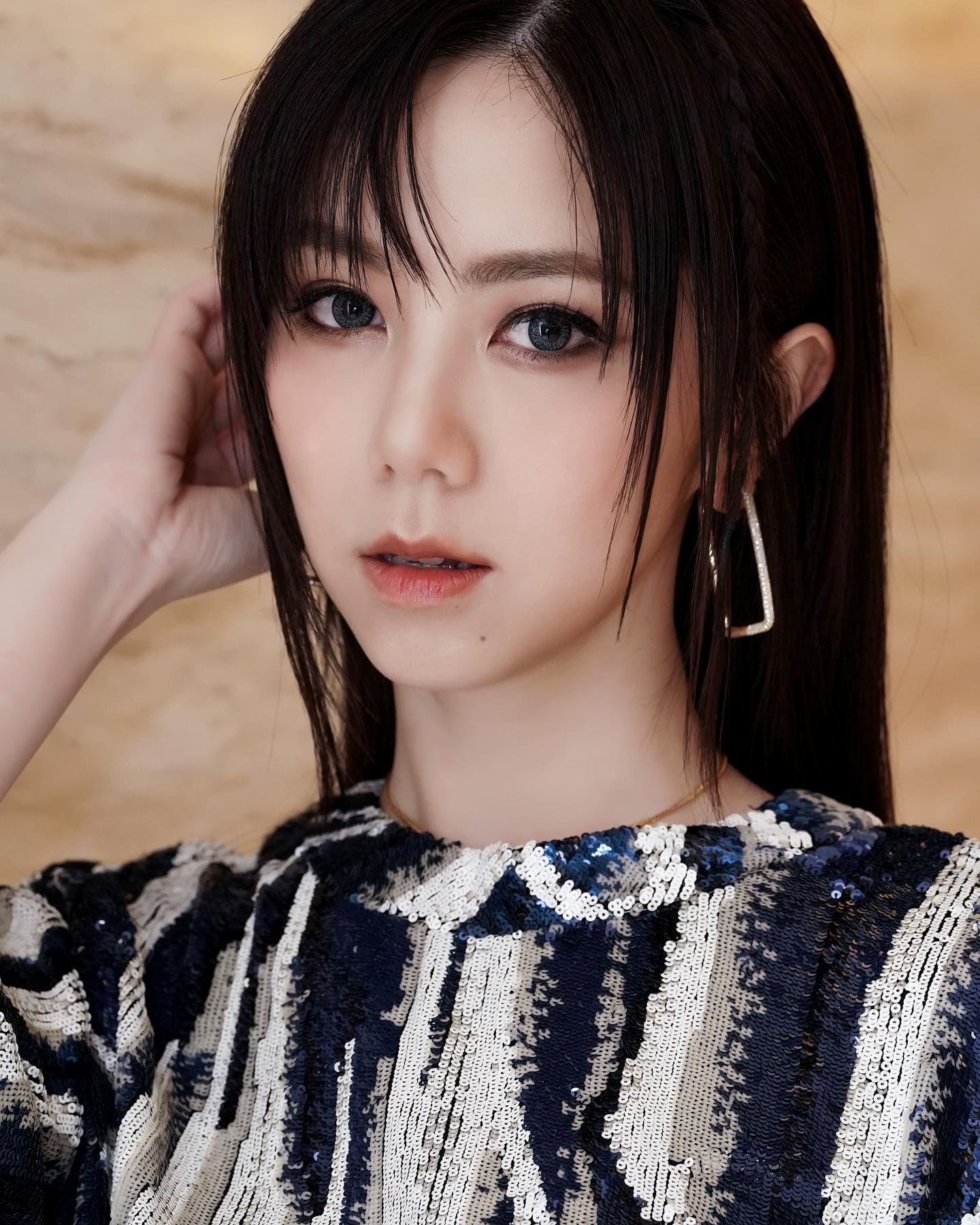 邓紫棋5首歌曲mv破亿❗成华语歌手第一人🎉