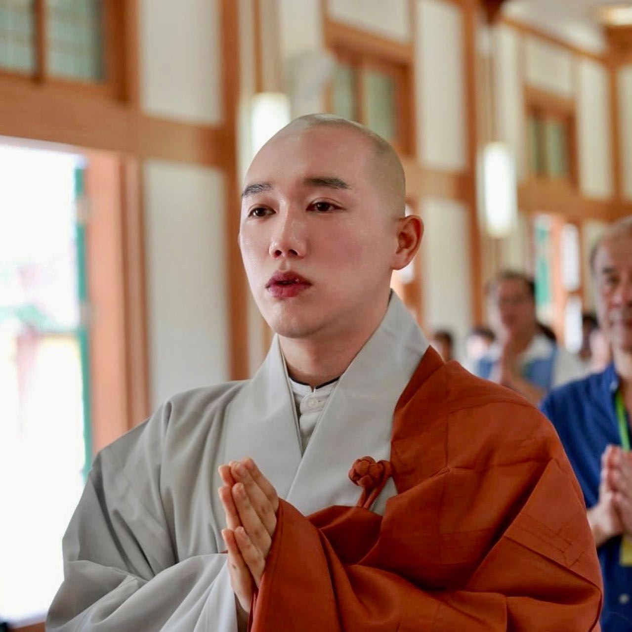 韩国高颜值和尚爆红❗ig粉丝激增3万人😲