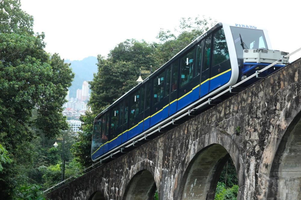 震惊！槟城升旗山上榜世界百大“游客陷阱”！