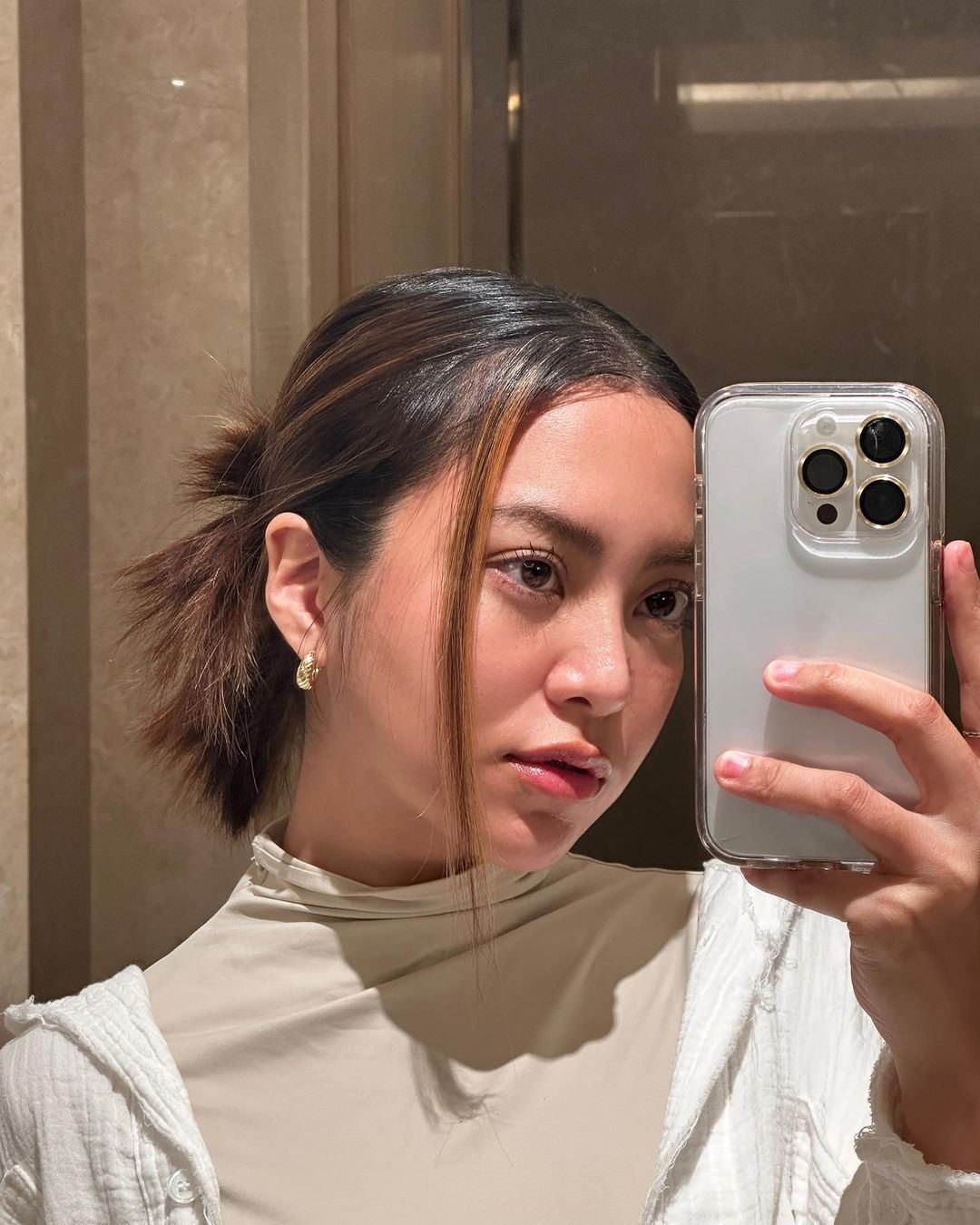 “saya dah cuba, tapi gagal,” mawar rashid kejutkan peminat kongsi foto tak berhijab