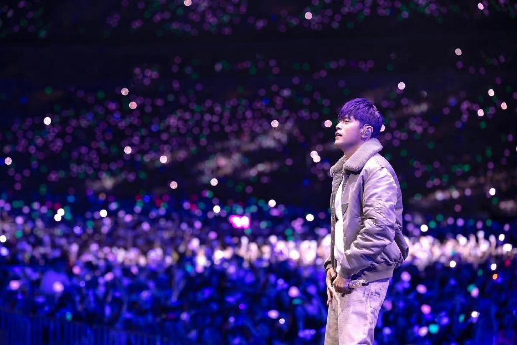 周杰伦演唱会采用实名制❗黄牛党被迫退票🔥