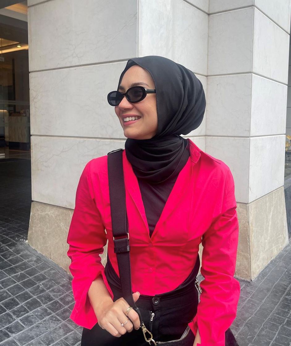 aprena manrose akui hati pernah berbolak-balik nak kekal pakai tudung