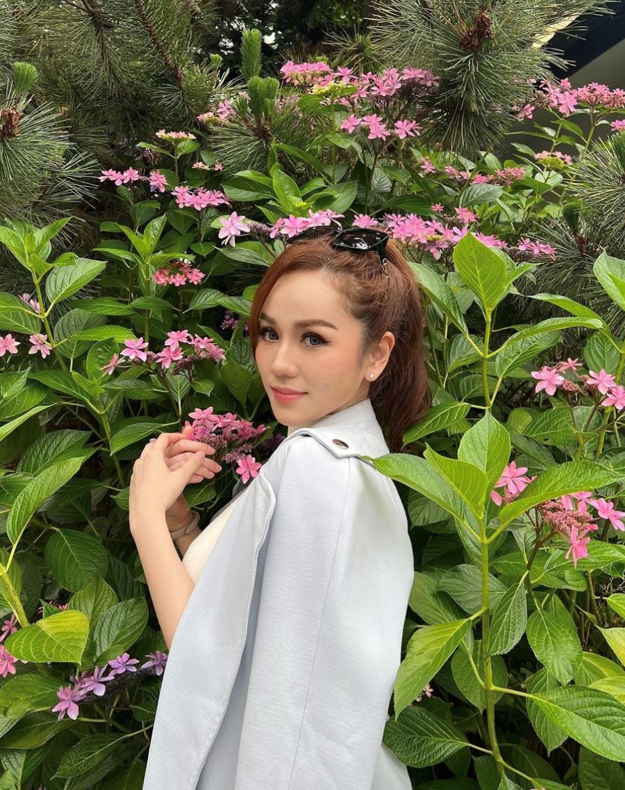 lemah lembut, jelita sophia albarakbah boleh buat lelaki cair – shahz jaszle