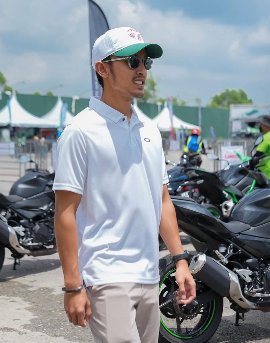 ezzrin loy akui kurang selesa video dia bersama sharifah rose tular