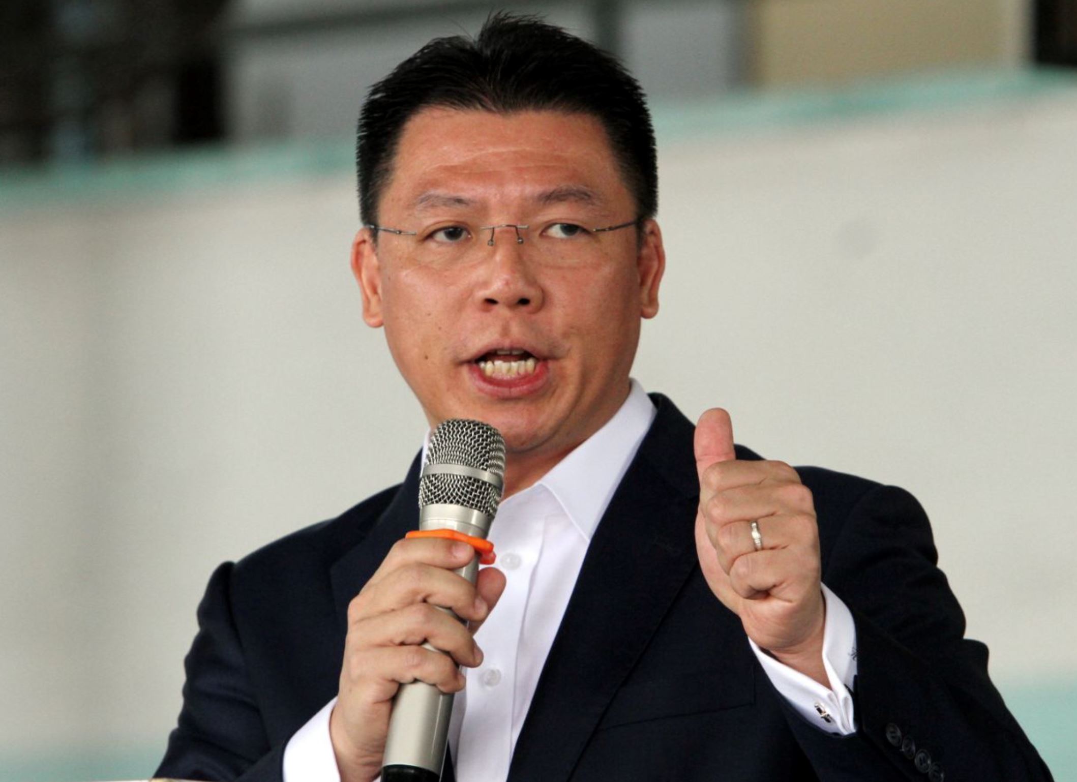 nga kor ming announces toilet of the year award winner will be announced today! (october 30th)