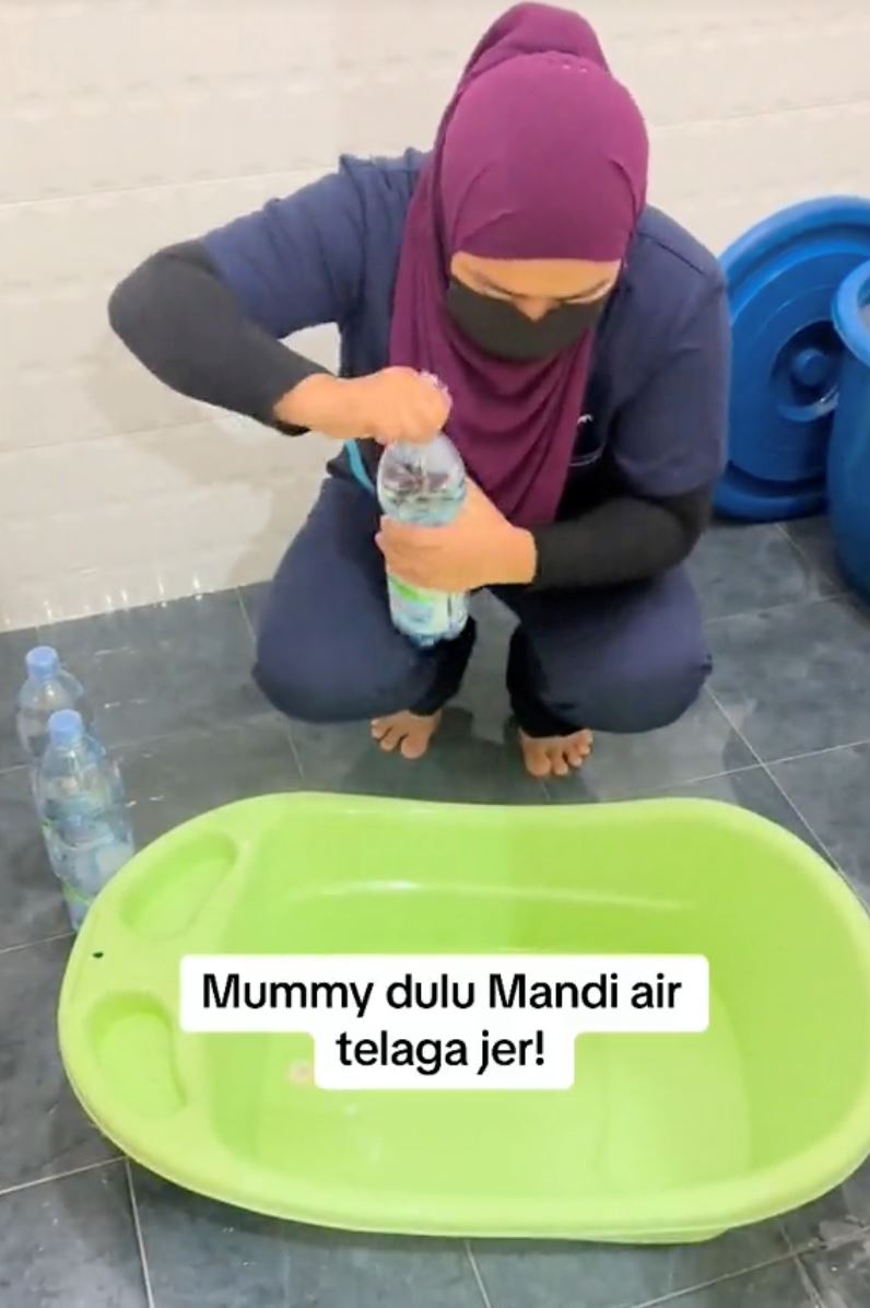suami usahawan kosmetik enggan anak mandi air paip di kampung, sanggup guna air botol mineral