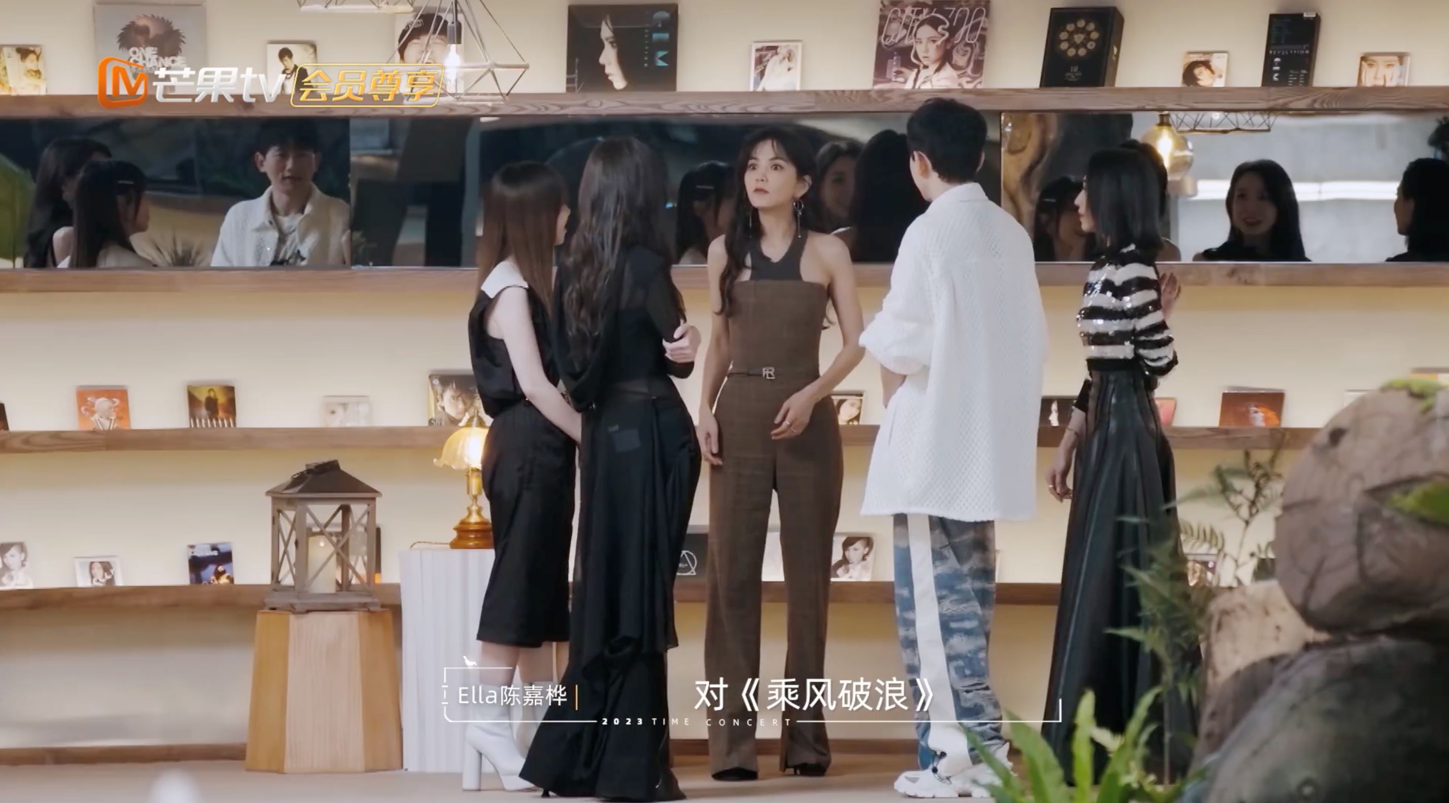 ella在综艺《时光音乐会》叫于文文学姐❗原来俩人还有这层关系🔥