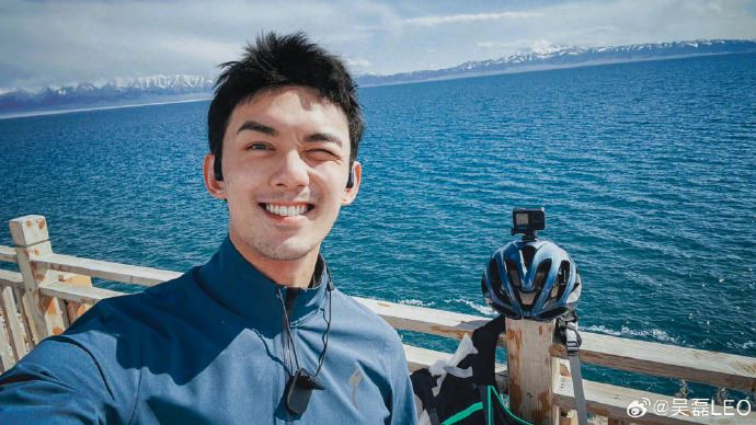 吴磊请骑行大哥看电影《不虚此行》❗永远会被磊子的真诚打动🔥