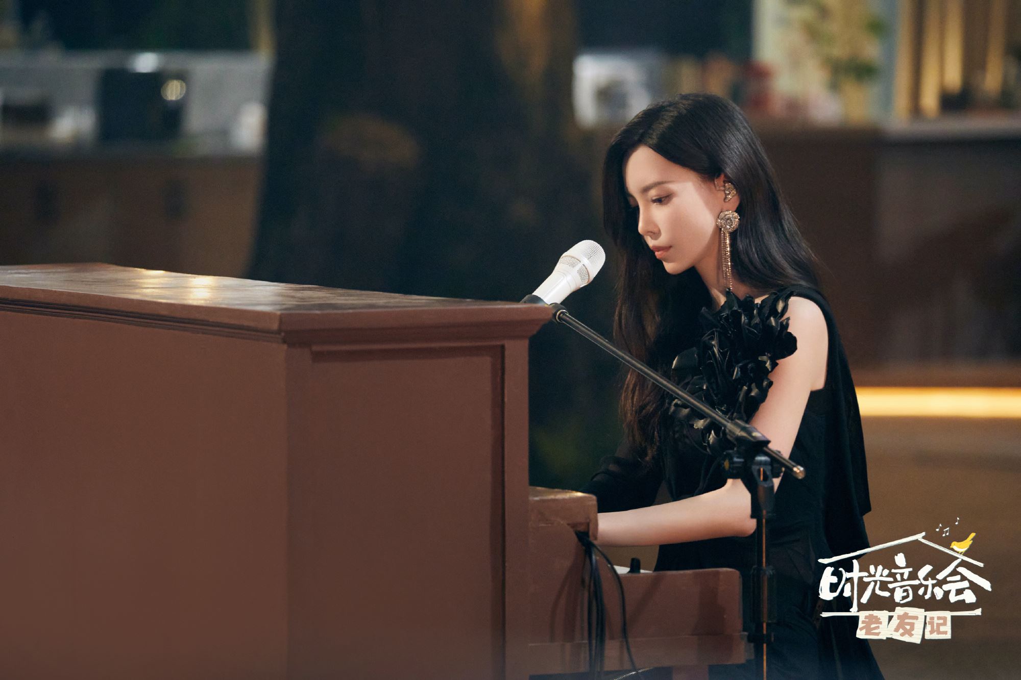 于文文在《《时光音乐会•老友记》》再唱体面❗时隔五年终于可以笑着唱这首歌了🔥