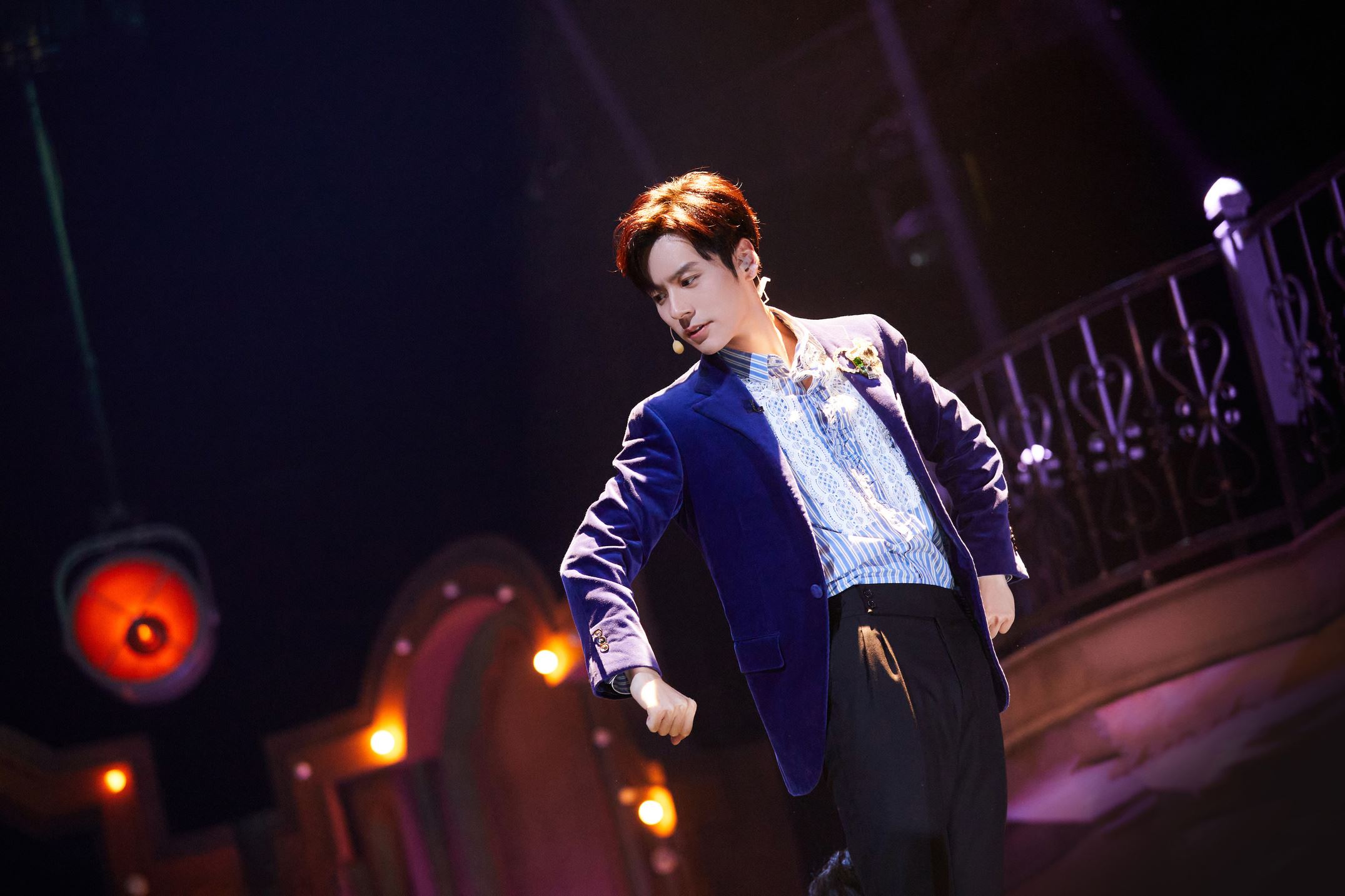 🪄张栋梁竟会变魔术❗哥哥们合作带来张三的歌百老汇舞台🔥