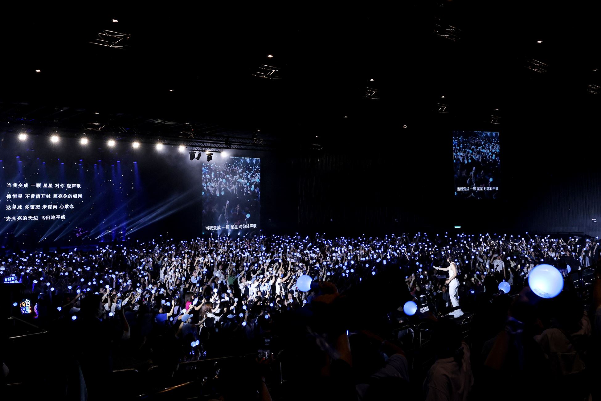 张哲瀚重现“周子舒“造型 ❗感性吐露心声想重返大荧幕💞