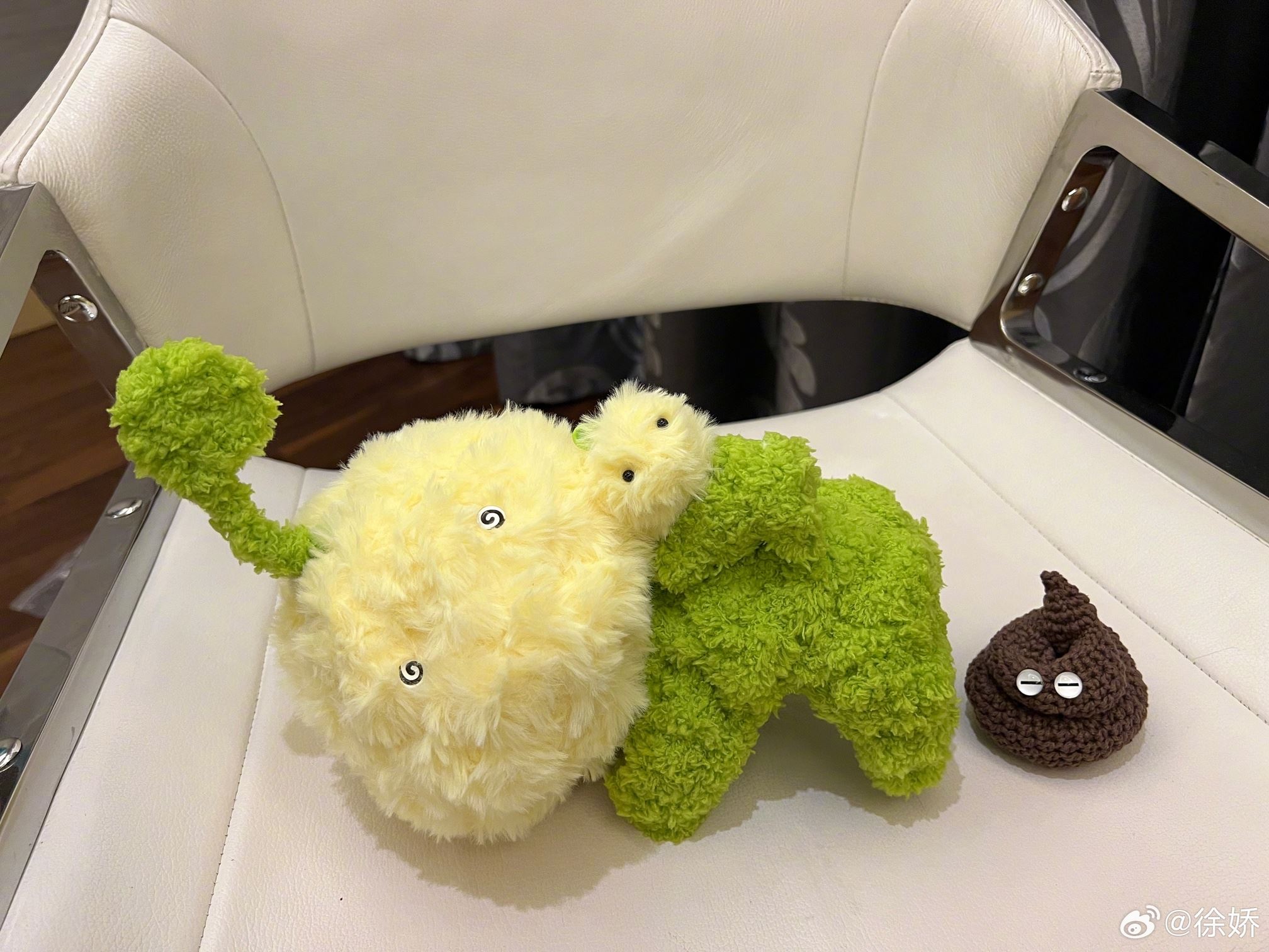 🎬电影《长江七号》“父子”周星驰和徐娇再次同框合影❗周导称长江七号周小狄居然变靓女🤩